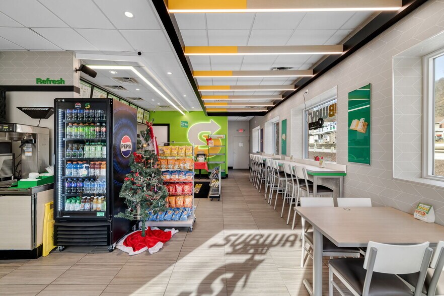 More Photos Of 99 Ohio River Blvd, Leetsdale Fast Food For Sale