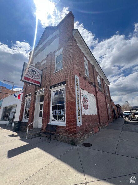 More Photos Of 95 N Main St, Panguitch Restaurant For Sale
