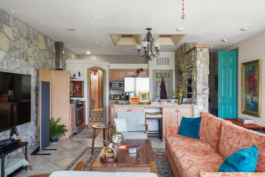 More Photos Of 2605 W Pikes Peak Ave, Colorado Springs Apartments For Sale