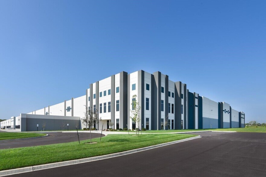 More Photos Of 458 Pope Farm Blvd, Shepherdsville Warehouse For Lease