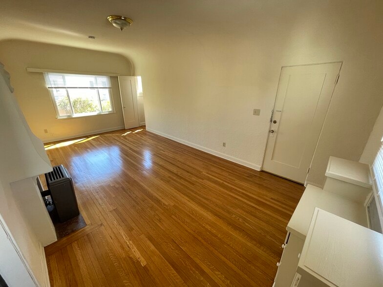 More Photos Of 3947-59 Third ave, San Diego Apartments For Sale