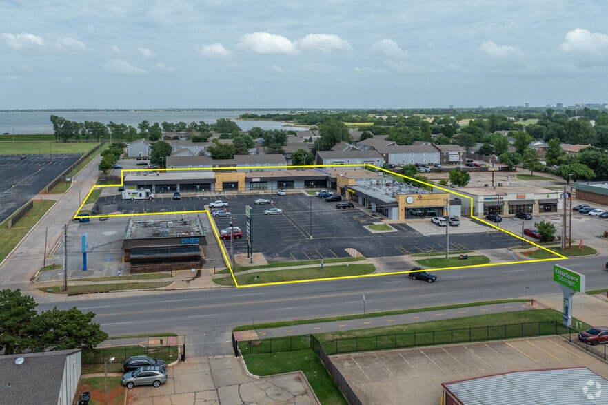 More Photos Of 9120-9146 N Macarthur Blvd, Oklahoma City General Retail For Sale