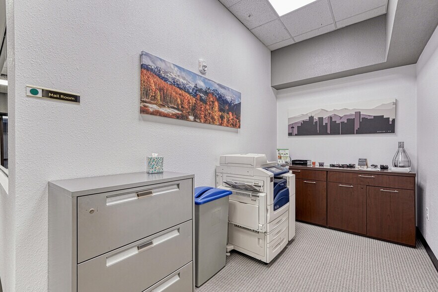 More Photos Of 18951 E Mainstreet, Parker Freestanding For Lease