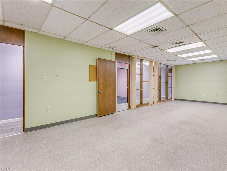 More Photos Of 680 E Market St, Akron Loft Creative Space For Lease