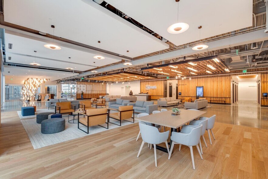 More Photos Of 1711 Boren Ave, Seattle Office For Lease