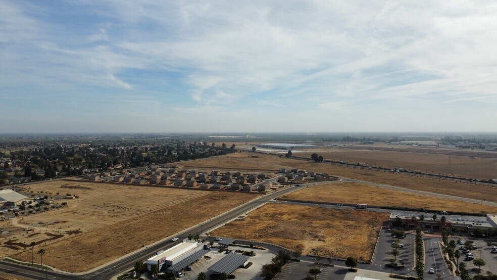 More Photos Of 0 Genoa Lake Way, Chowchilla Land For Sale