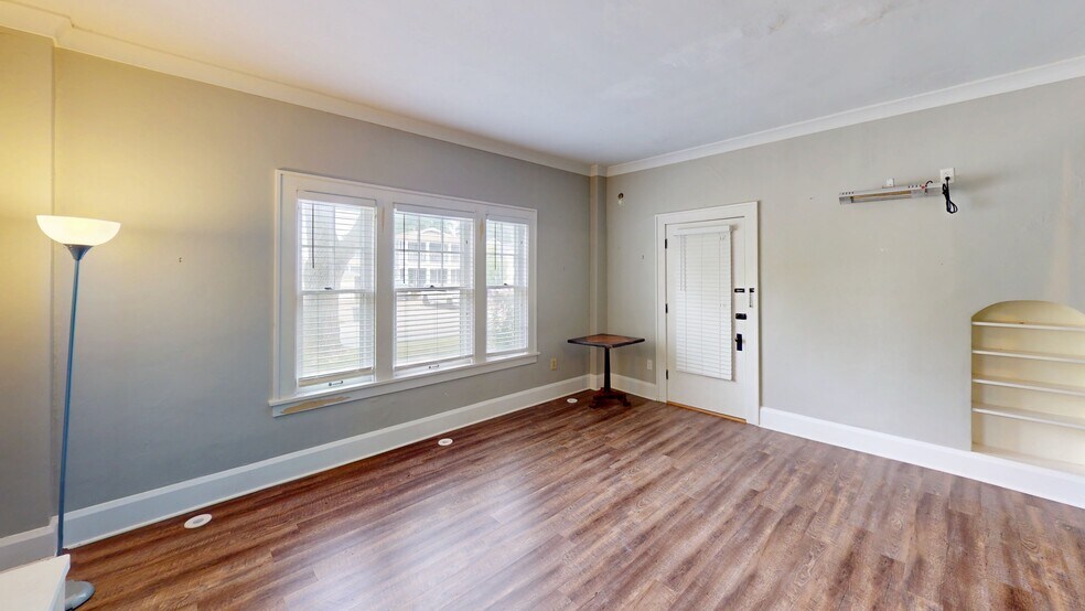 More Photos Of 140 W Front St, Perrysburg Office For Sale