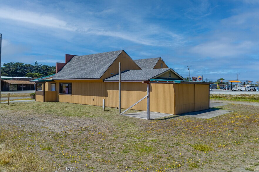More Photos Of 1455 Oregon ave, Bandon General Retail For Sale