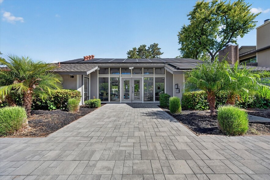 More Photos Of 1920 Camino Verde, Walnut Creek Apartments For Sale
