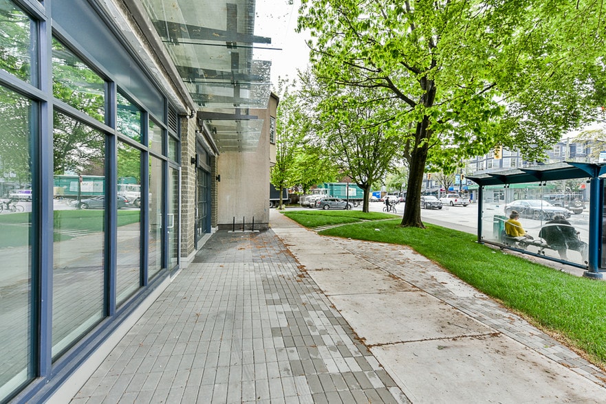 More Photos Of 375-383 East Broadway St, Vancouver Storefront Retail Residential For Sale