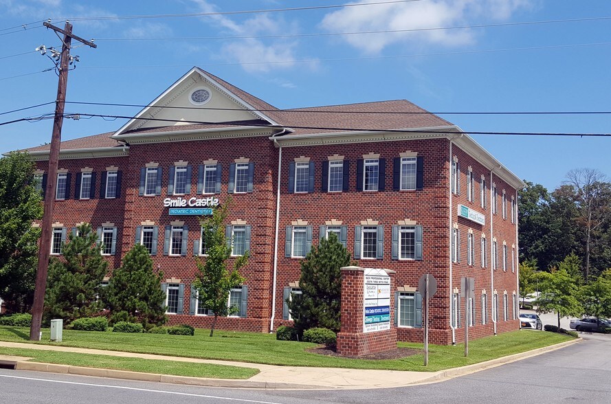 More Photos Of 23076 Three Notch Rd, California Office For Lease