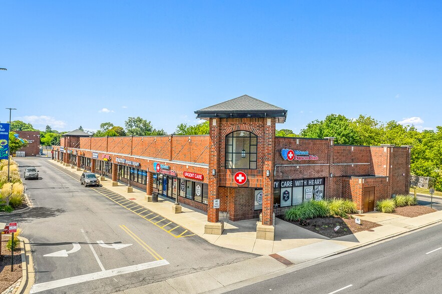 More Photos Of 5240 N Pulaski Rd, Chicago Unknown For Lease