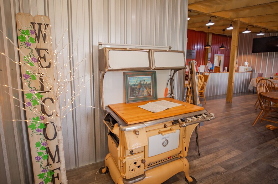 More Photos Of 8400 E 1320 Rd, Stockton Winery Vineyard For Sale