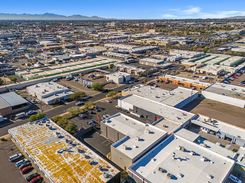 More Photos Of 1926 W North Ln, Phoenix Distribution For Lease