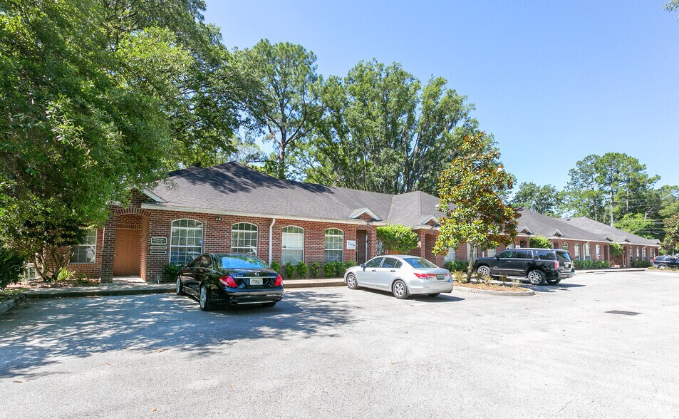 More Photos Of 9521 Shellie Rd, Jacksonville Medical For Sale