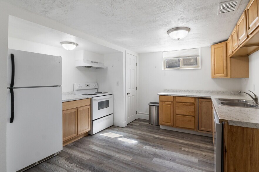 More Photos Of 732 E 1000 S, Clearfield Apartments For Sale