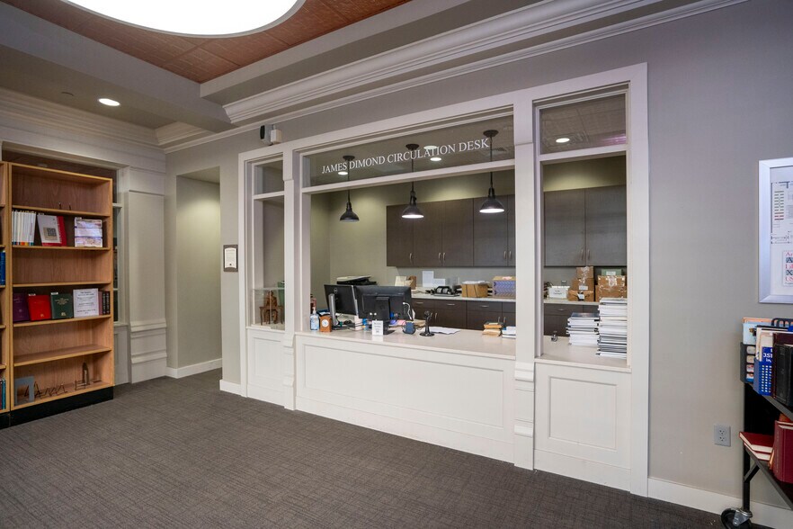 More Photos Of 100-256 Match Factory Pl, Bellefonte Medical For Lease