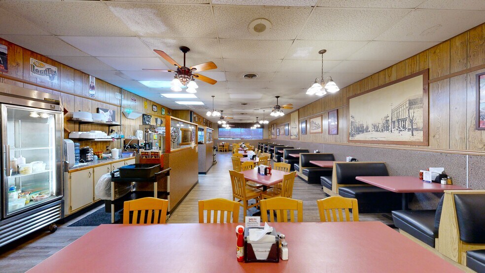 More Photos Of 1101 S Main St, Lexington Restaurant For Sale