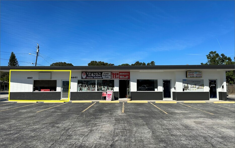 Primary Photo Of 4443 54th Ave N, Saint Petersburg General Retail For Lease
