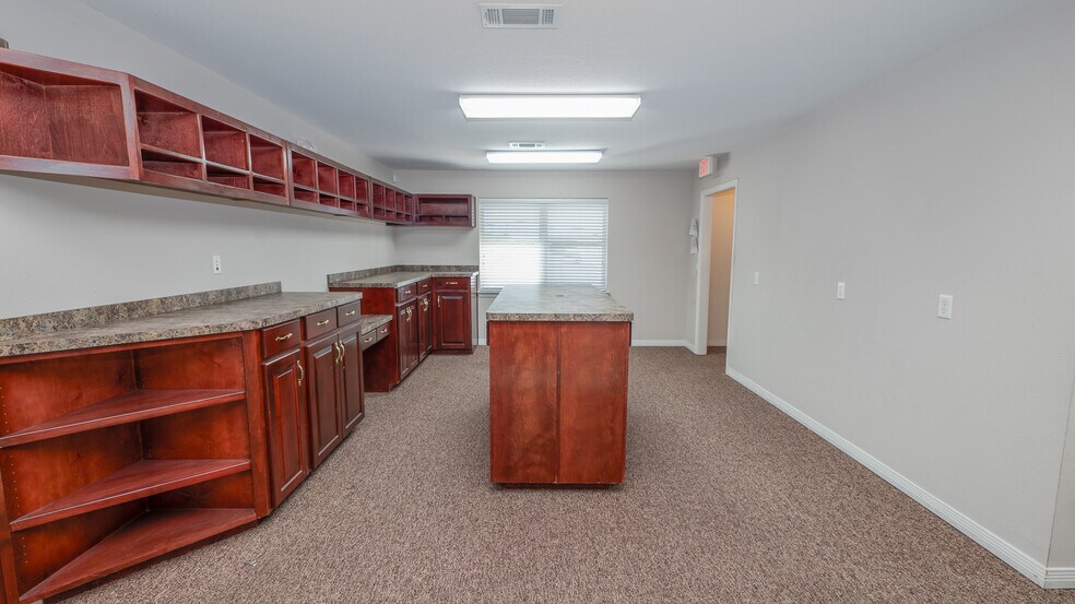 More Photos Of 6460 Justice Ave, Milton Office For Lease