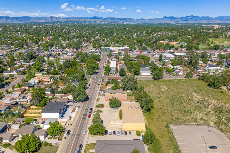 More Photos Of 2737 W 2nd Ave, Denver Warehouse For Lease
