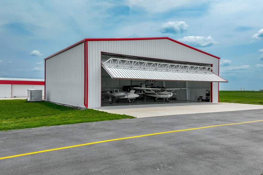 More Photos Of 7015 S 143rd St E, Derby Airplane Hangar For Sale
