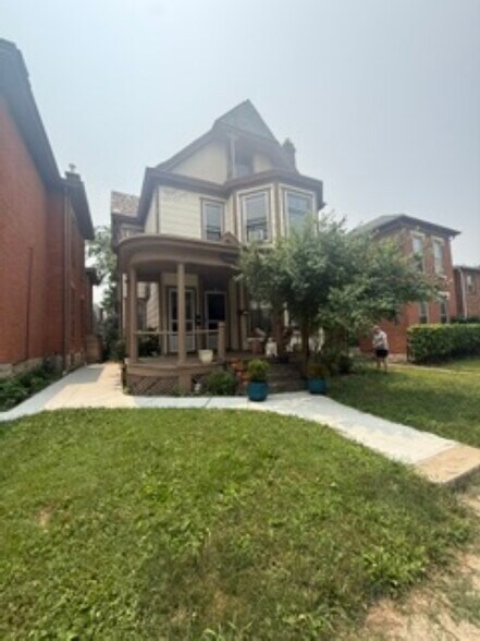 Primary Photo Of 51 Clark Pl, Columbus Multifamily For Sale