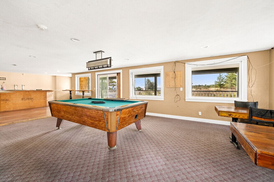 More Photos Of 1201 Bay Ave, Ocean Park Restaurant For Sale