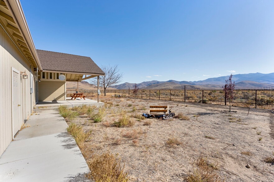 More Photos Of 70 S Rainbow Dr, Dayton Self Storage For Sale