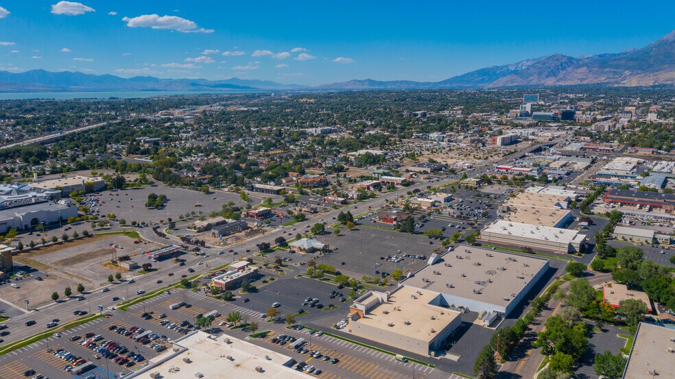 More Photos Of 971-1221 S University Ave, Provo Storefront For Sale