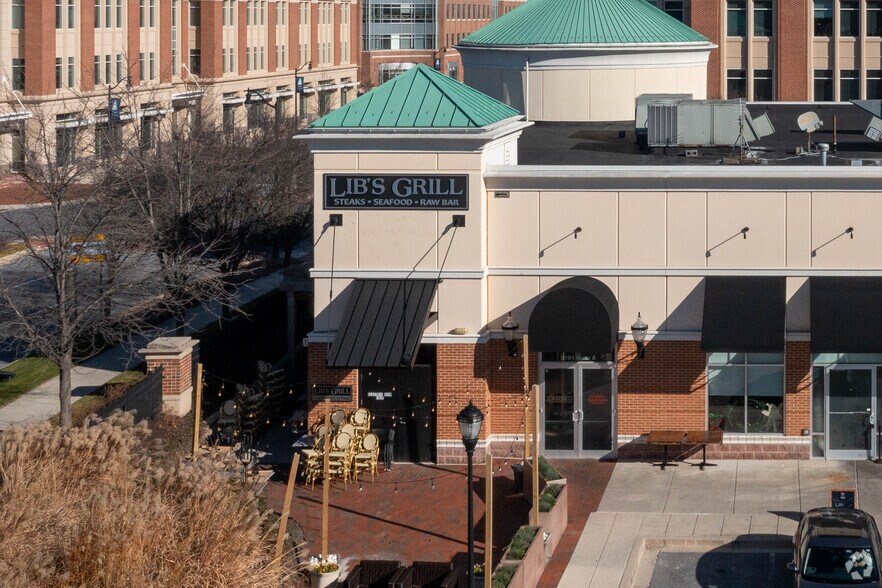 More Photos Of 8191 Maple Lawn Blvd, Fulton Freestanding For Lease