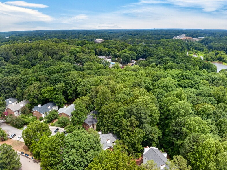 More Photos Of 5333 Wayne St, Raleigh Multifamily For Sale