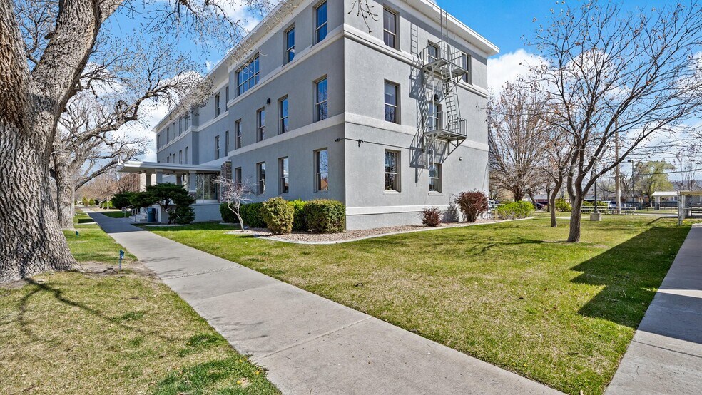 More Photos Of 1129 Colorado Ave, Grand Junction Healthcare For Sale