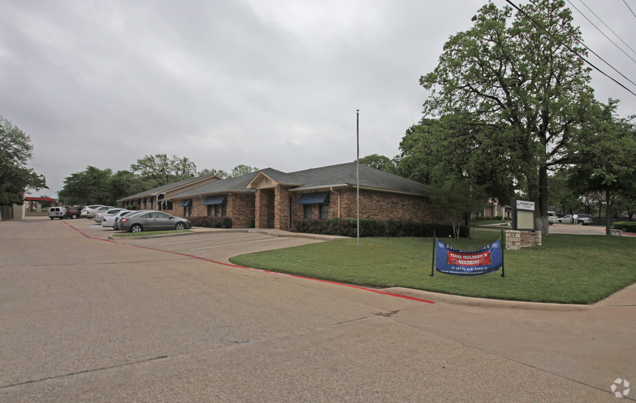 Primary Photo Of 4601 Hawkins Cemetery Rd, Arlington Daycare Center For Lease