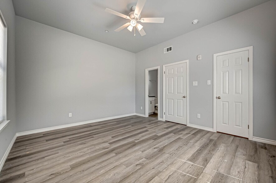 More Photos Of 2508 Southmore Blvd, Houston Apartments For Sale