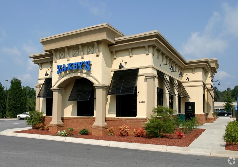 Primary Photo Of 4410 Brownsville Rd, Powder Springs Restaurant For Sale