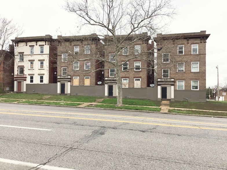 More Photos Of 5437-5445 Page Blvd, Saint Louis Apartments For Sale