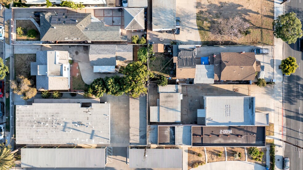 More Photos Of 11606 Inglewood Ave, Hawthorne Auto Repair For Sale