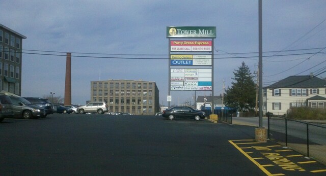 More Photos Of 657 Quarry St, Fall River Freestanding For Lease