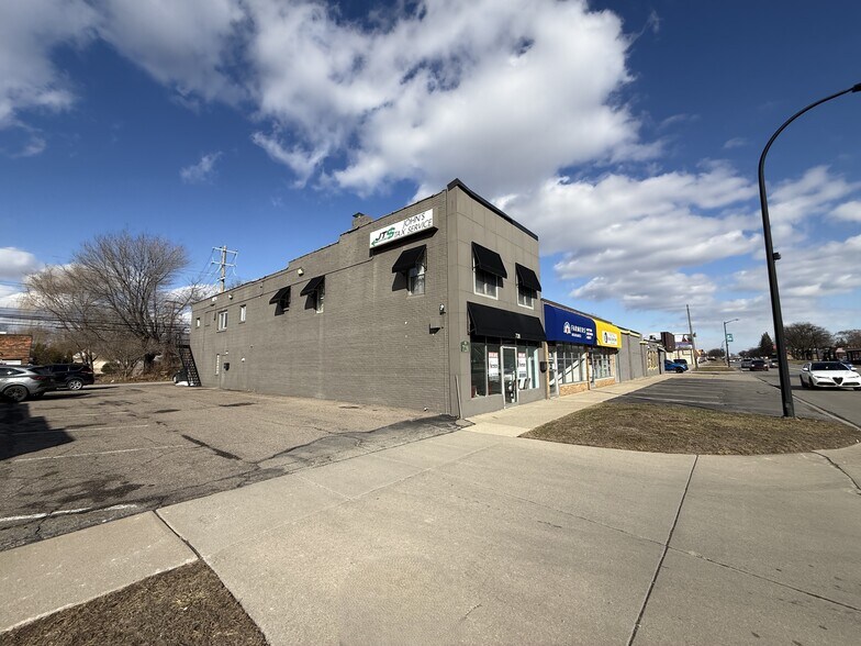 More Photos Of , Madison Heights Unknown For Sale