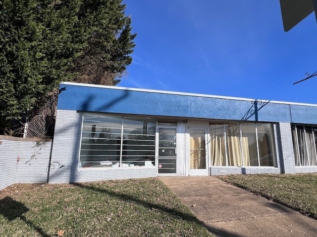 Primary Photo Of 2303 Lancaster Ave, Wilmington Storefront Retail Office For Lease
