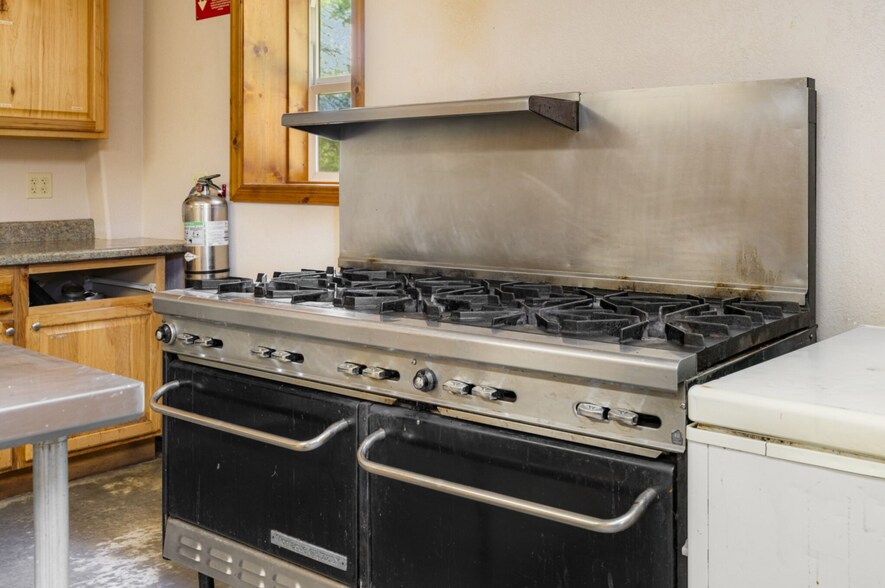 More Photos Of 6291 Main St, Bonners Ferry Religious Facility For Sale