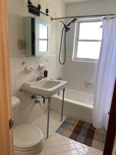 More Photos Of 1120 S Federal Hwy, Lake Worth Beach Apartments For Sale