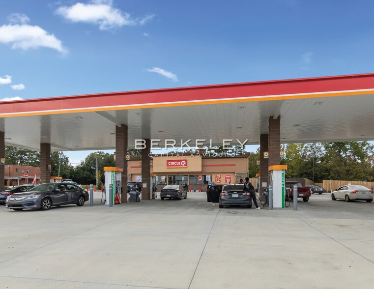 1250 Lucky Penny St, Charlotte, NC 28208 Freestanding For Sale