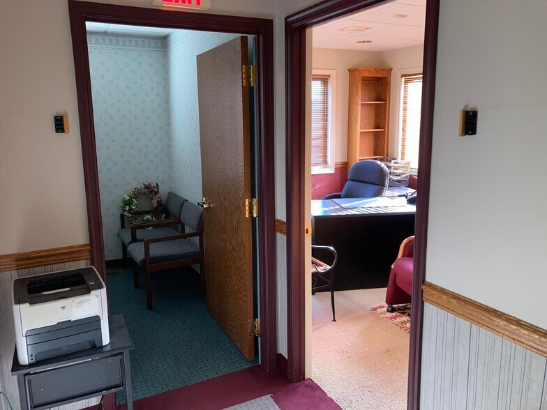 More Photos Of 700 Coventry Dr, Phillipsburg Medical For Sale