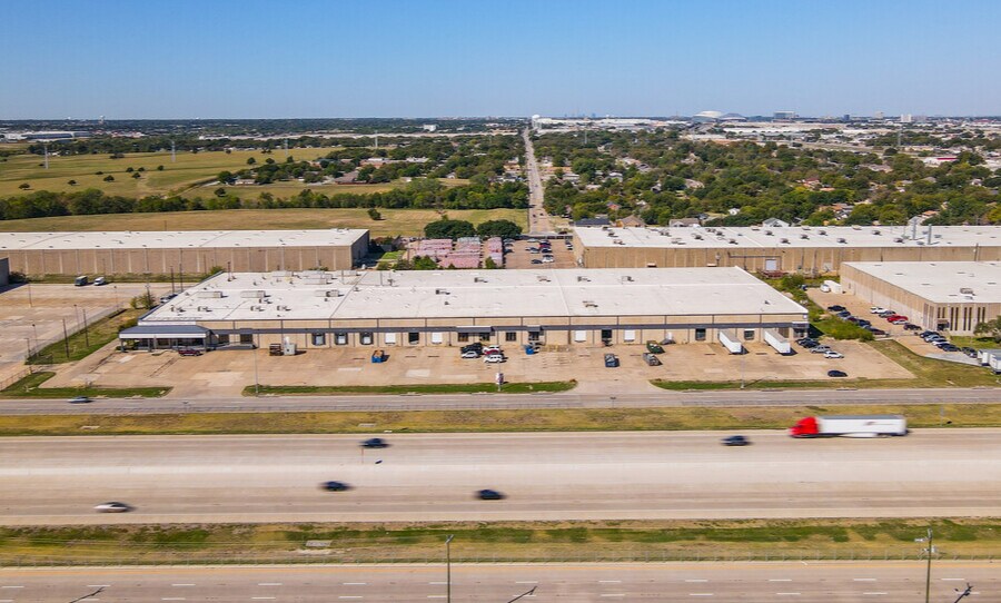 More Photos Of 1040-1050 S State Highway 161, Grand Prairie Warehouse For Lease
