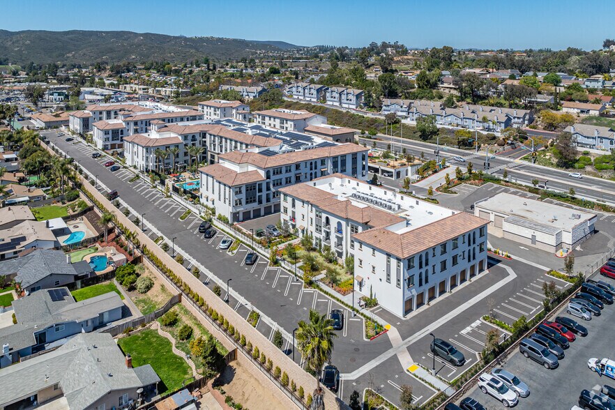 More Photos Of 12849 Poway Rd, Poway Unknown For Lease
