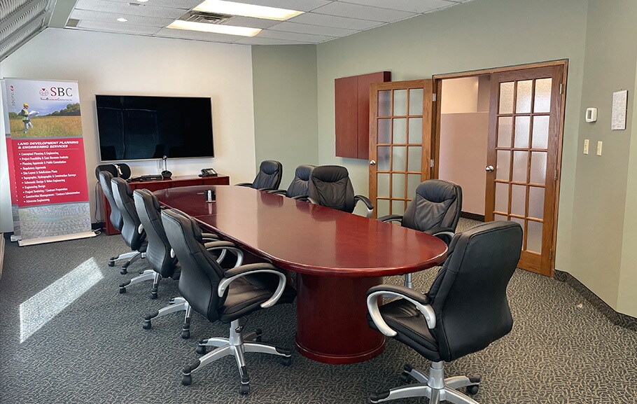 More Photos Of 5 Scurfield Blvd, Winnipeg Office For Lease