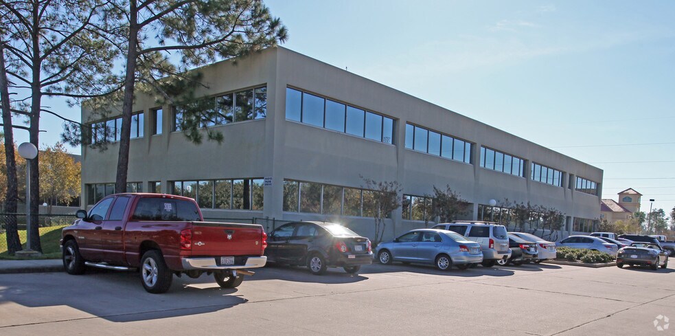 More Photos Of 14011 Park Dr, Tomball Unknown For Lease