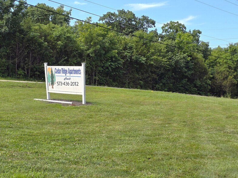 More Photos Of 801 W Walnut St, Desloge Apartments For Sale